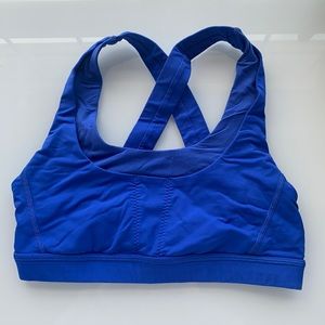 Lululemon Athletica Run: Stuff Your Bra